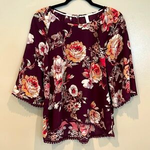 Xhilaration Floral Top